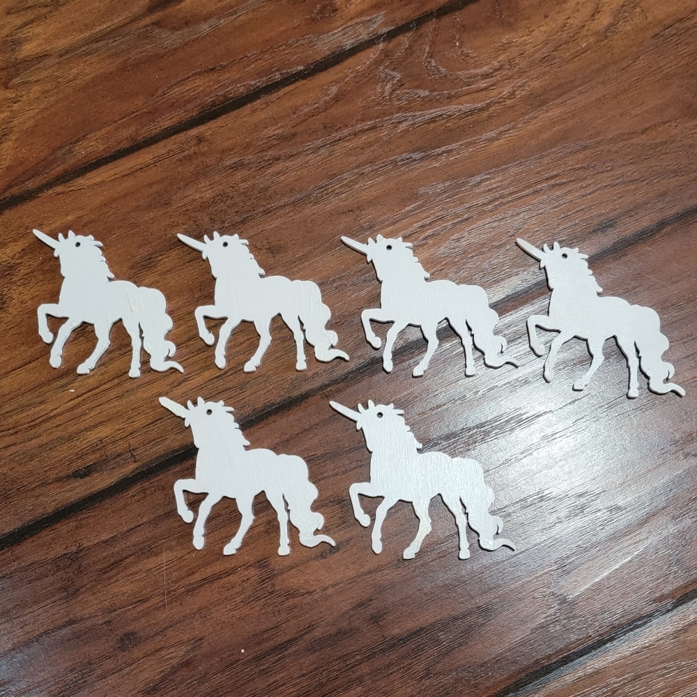 Unicorn wood cutouts - Picture 1 of 6